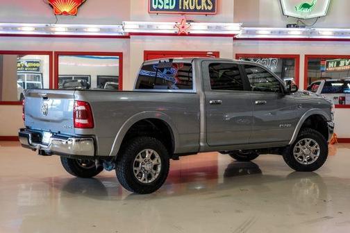 2020 RAM 2500 Laramie Crew Cab 4X4 6'4' Box