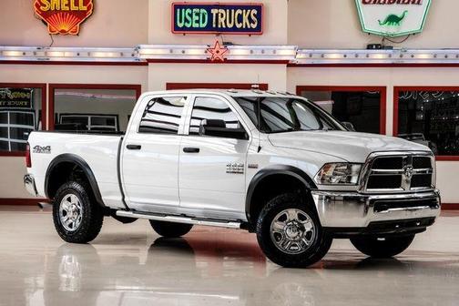 2018 RAM 2500 Tradesman Crew Cab 4x4 6'4' Box