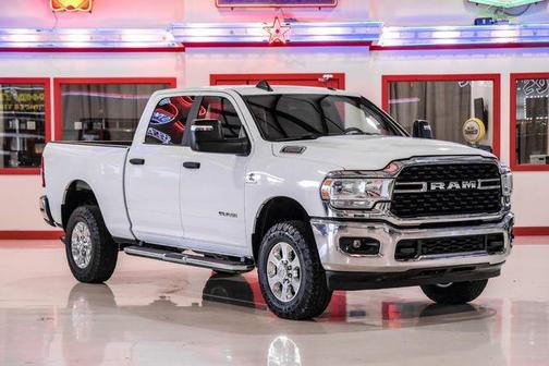 2024 RAM 2500 Big Horn Crew Cab 4x4 6'4' Box