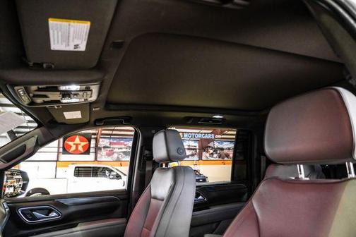 2022 GMC Yukon XL SLT