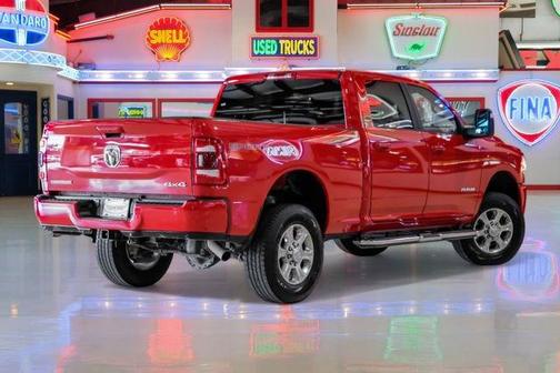 2024 RAM 2500 Big Horn Crew Cab 4x4 6'4' Box