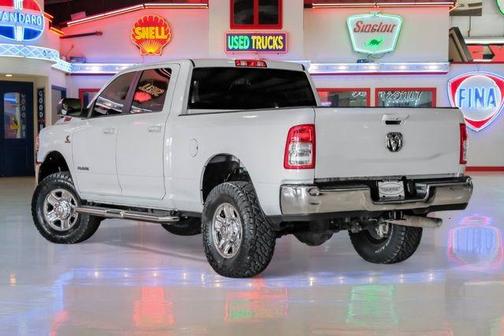 2020 RAM 2500 Big Horn Crew Cab 4X4 6'4' Box