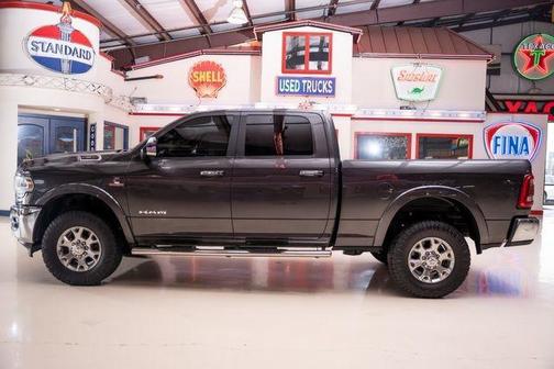 2021 RAM 2500 Laramie Crew Cab 4x4 6'4' Box