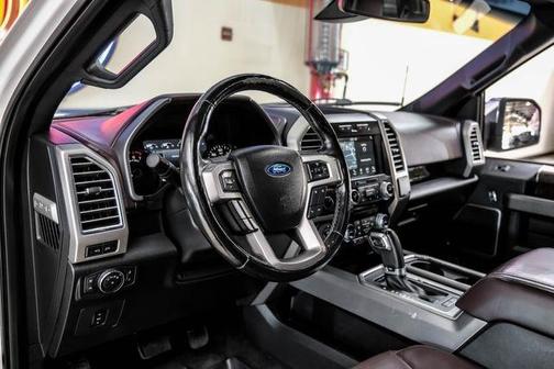 2017 Ford F-150 Platinum