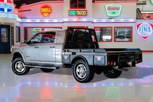 2019 RAM 2500 Laramie Mega Cab 4x4 6'4' Box