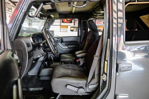 2017 Jeep Wrangler Unlimited Willy Wheeler 4x4