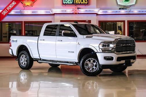 2022 RAM 2500 Laramie Crew Cab 4x4 6'4' Box