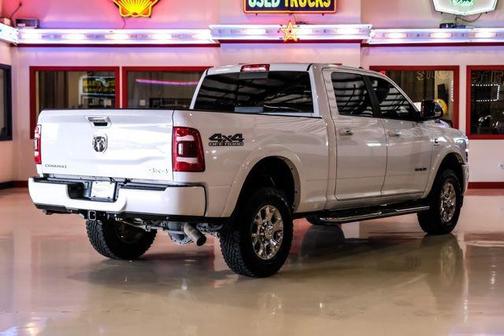 2022 RAM 2500 Laramie Crew Cab 4x4 6'4' Box