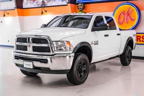 2018 RAM 2500 Tradesman Crew Cab 4x4 6'4' Box