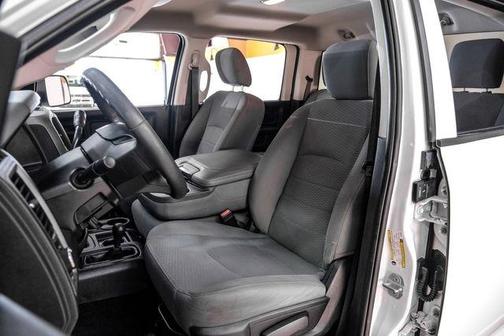 2018 RAM 2500 Tradesman Crew Cab 4x4 6'4' Box