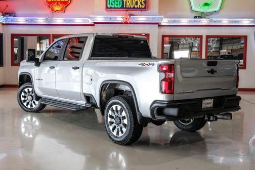 2023 Chevrolet Silverado 2500 Custom