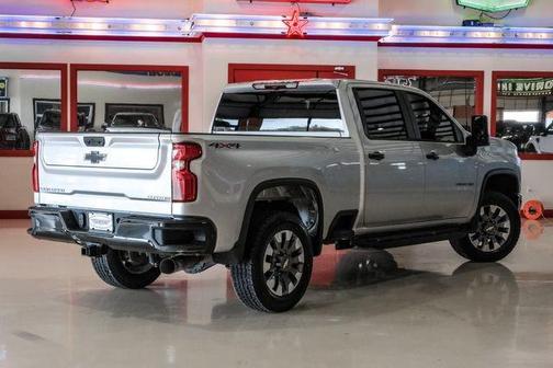 2023 Chevrolet Silverado 2500 Custom