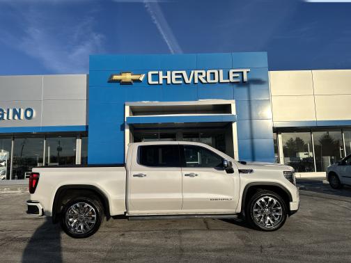White Frost Tricoat 2023 GMC Sierra 1500 Denali