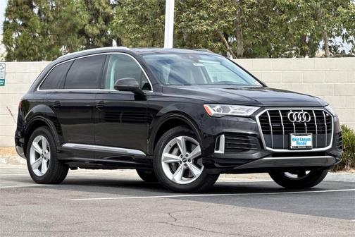 2021 Audi Q7 45 Premium Plus
