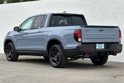 2025 Honda Ridgeline Black Edition