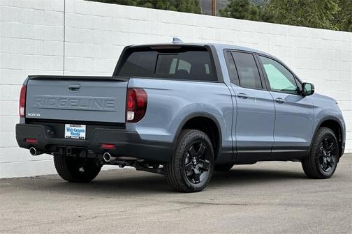 2025 Honda Ridgeline Black Edition
