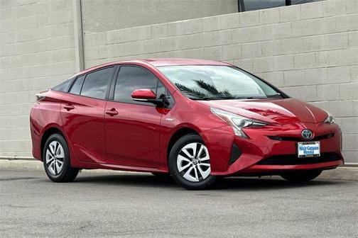 2017 Toyota Prius Three