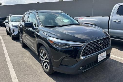 2023 Toyota Corolla Cross XLE