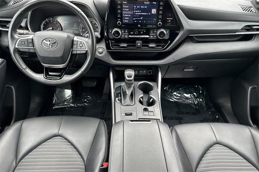 2022 Toyota Highlander XSE