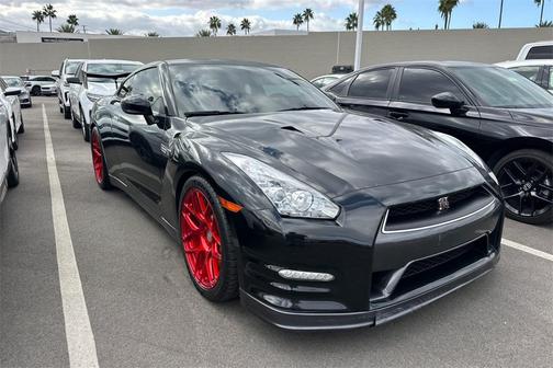 2013 Nissan GT-R Premium