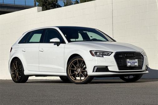 2017 Audi A3 e-tron 1.4T Premium