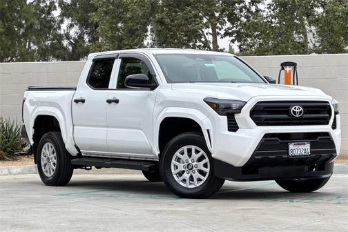 2024 Toyota Tacoma SR