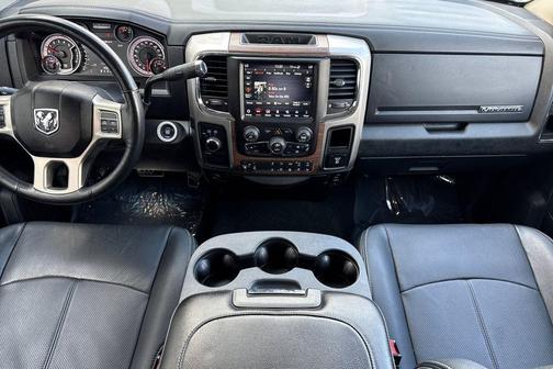 Bright Silver Clearcoat Metallic 2018 RAM 2500 Laramie