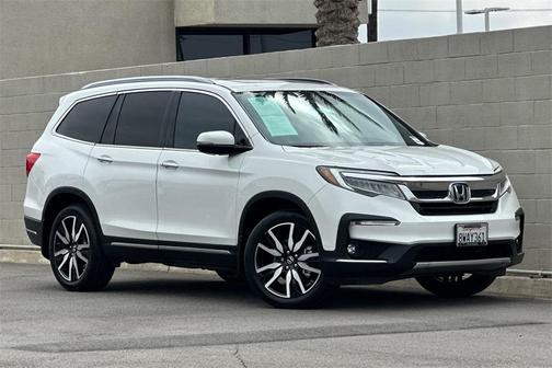 2021 Honda Pilot Touring 8-Passenger