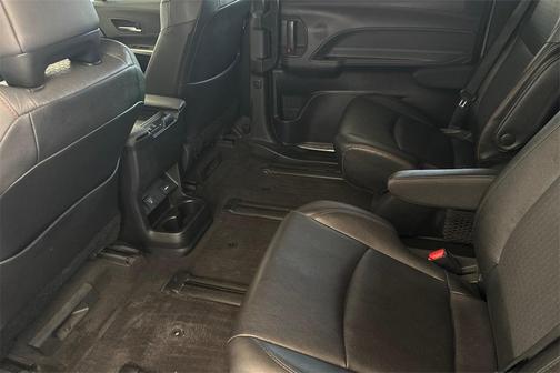 2024 Toyota Sienna XSE 7 Passenger
