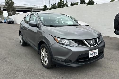 2018 Nissan Rogue Sport S