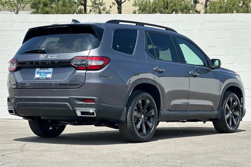 2025 Honda Pilot Black Edition