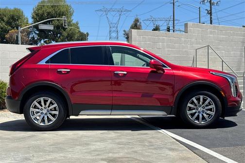2019 Cadillac XT4 Premium Luxury