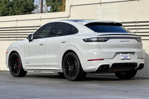 2021 Porsche Cayenne GTS