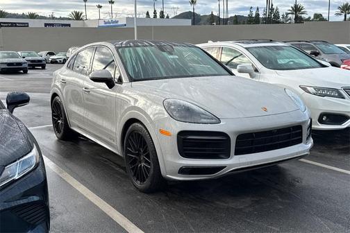 2021 Porsche Cayenne GTS