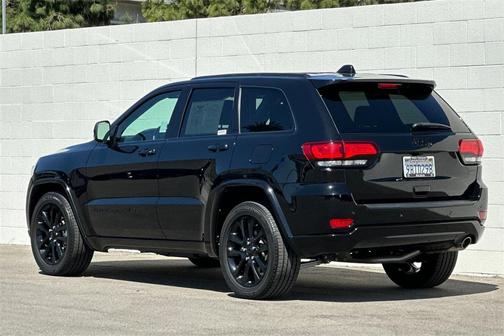 2022 Jeep Grand Cherokee WK Laredo