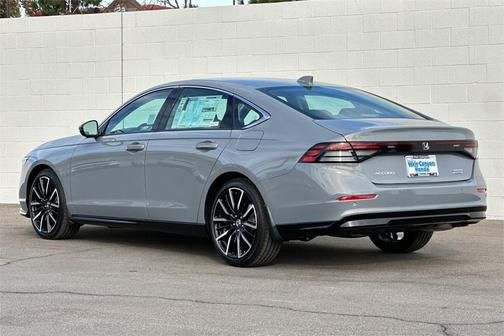 2025 Honda Accord Hybrid Touring