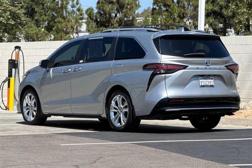 2021 Toyota Sienna