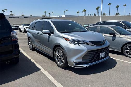 2021 Toyota Sienna