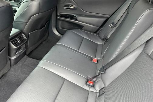 2025 Lexus ES 300h Base