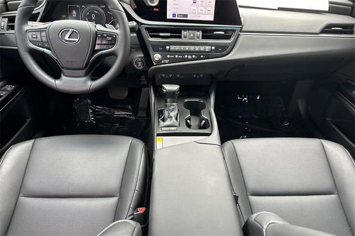 2025 Lexus ES 300h Base