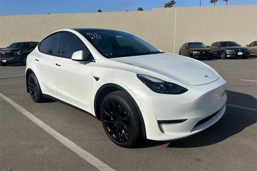2022 Tesla Model Y Long Range