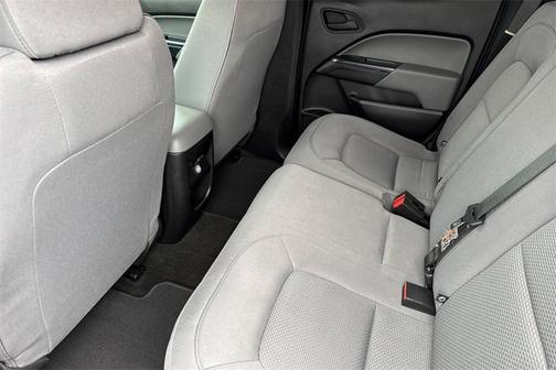 2018 GMC Canyon Base