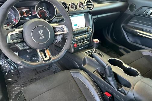 2017 Ford Shelby GT350 Base