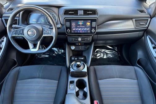 2020 Nissan Leaf SV