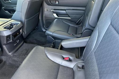 2025 Toyota Sequoia Platinum