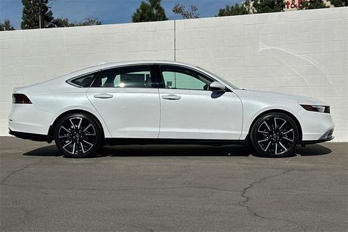 2025 Honda Accord Hybrid Touring