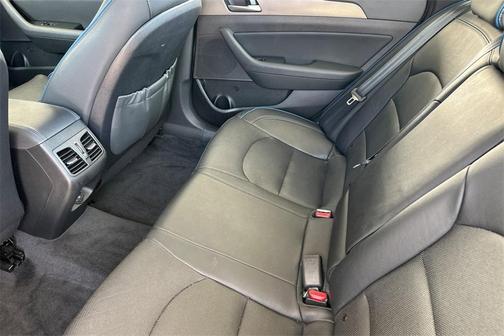 2018 Hyundai SONATA Limited 2.0T