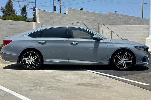2022 Honda Accord Hybrid Touring