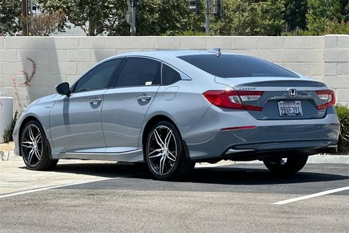 2022 Honda Accord Hybrid Touring
