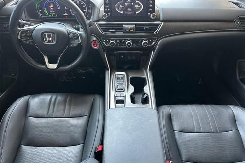 2022 Honda Accord Hybrid Touring